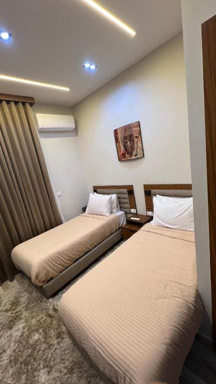 Double Room room - Image 2