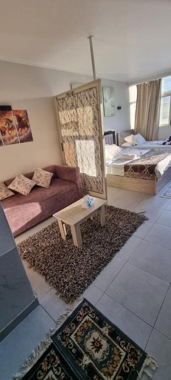 Double Room with Private Bathroom room - Image 1