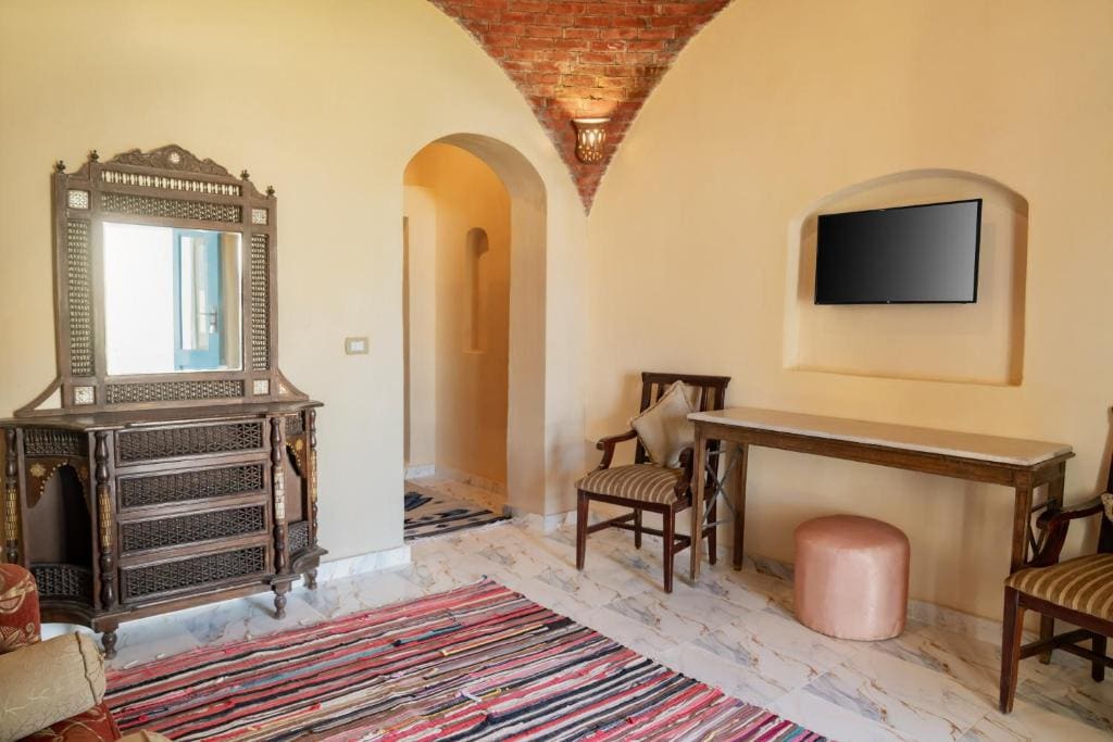 One-Bedroom Chalet room - Image 3