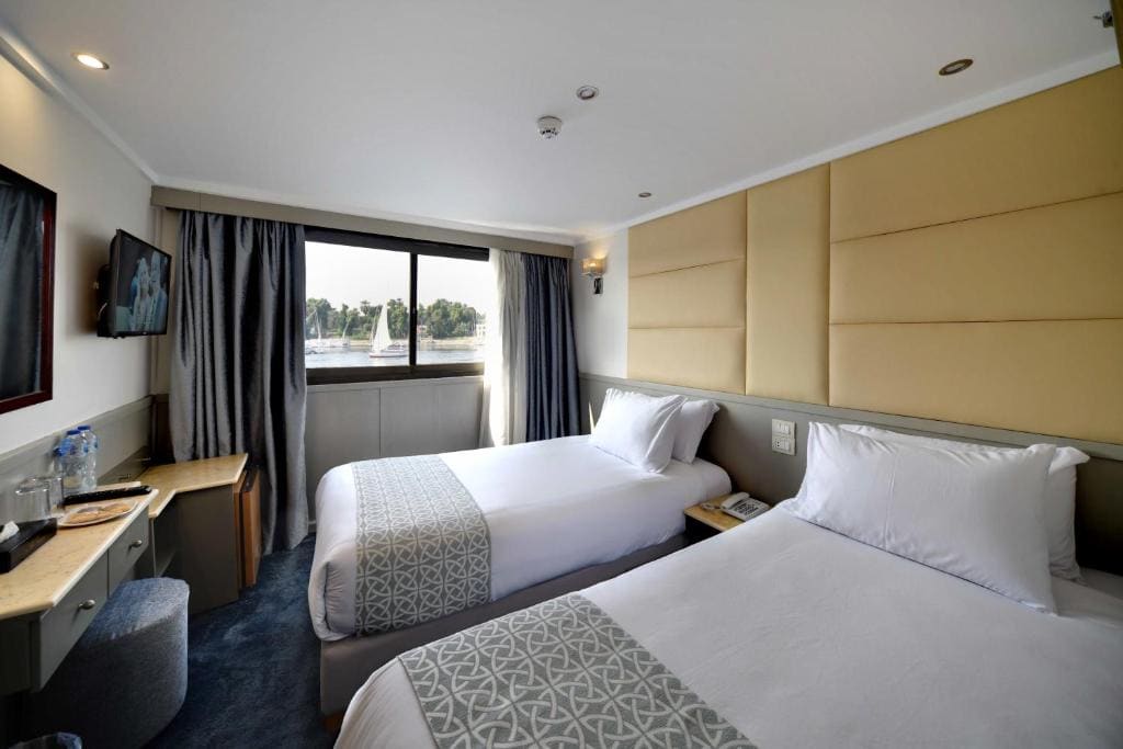 Standard Double Room room - Image 2