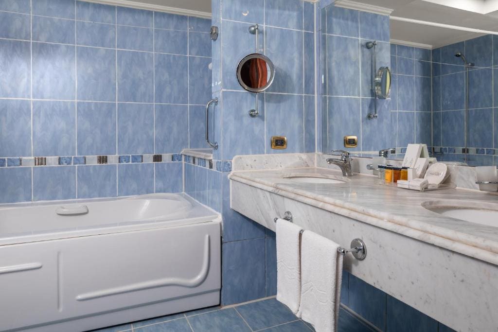 Executive Bungalow room - Image 3