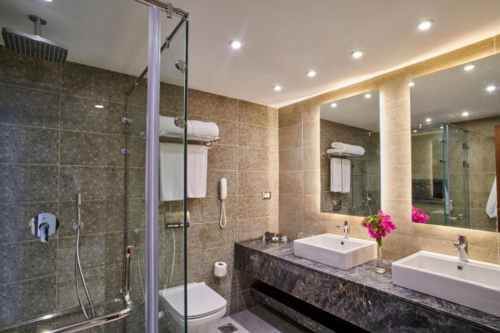 Executive Suite room - Image 2