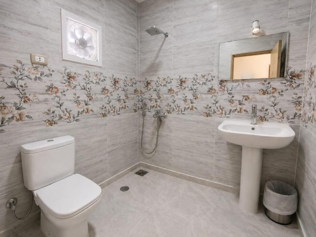 Deluxe Double Room with Sea View room - Image 3