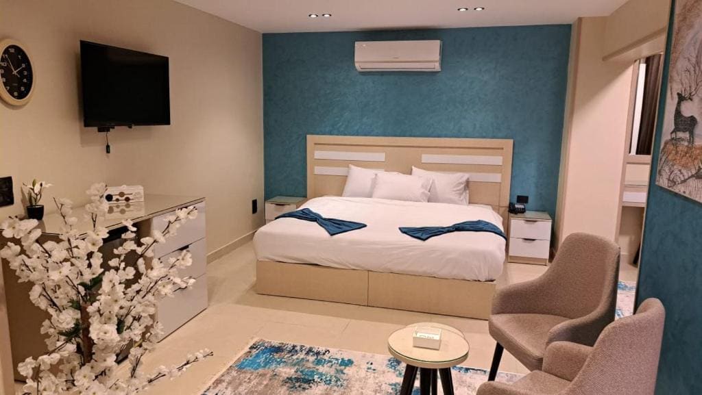 Studio with Balcony room - Image 1