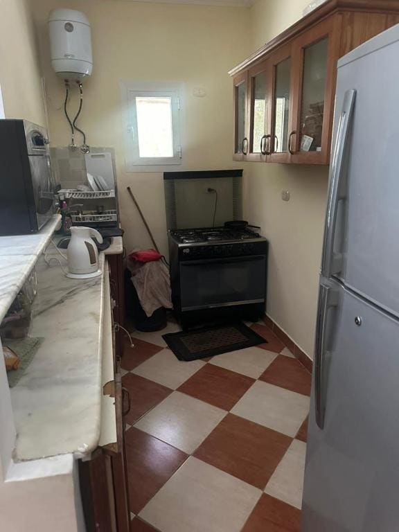 Double Room with Shared Bathroom room - Image 2