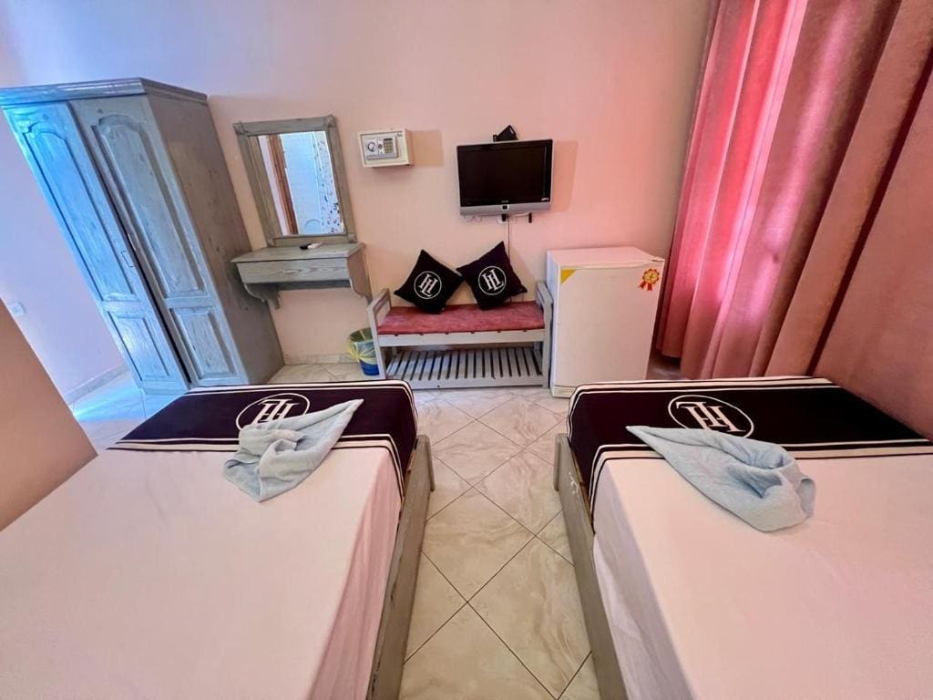 Deluxe Double Room room - Image 3