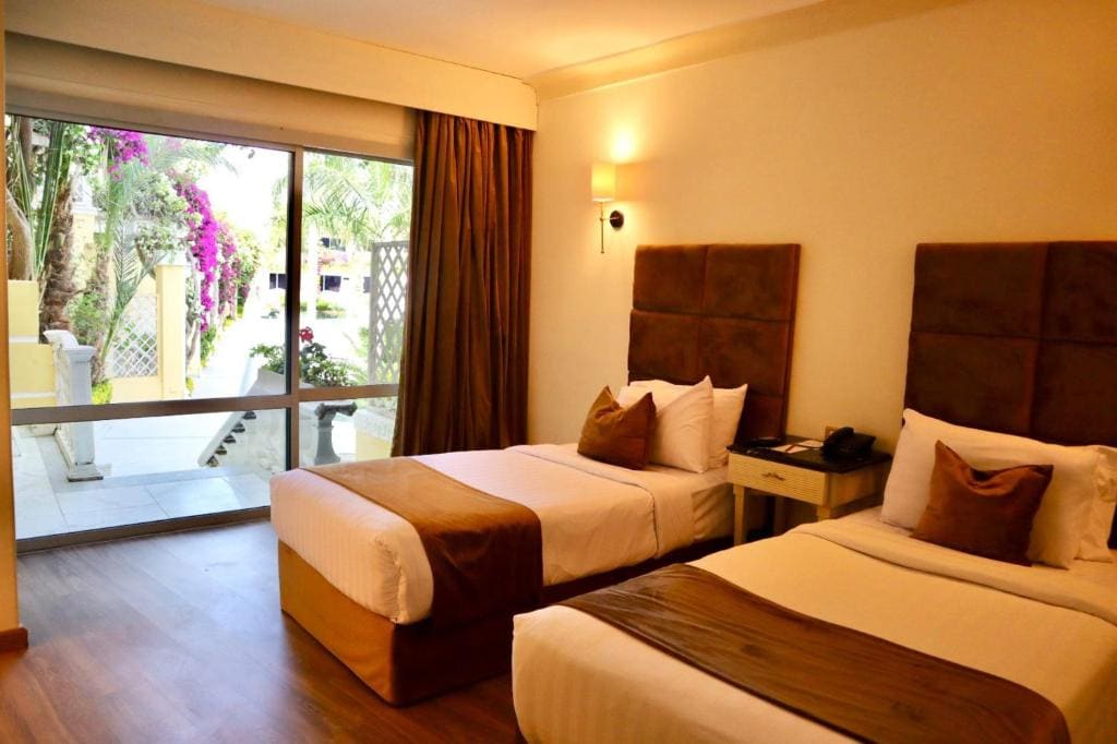 Standard Room Partial Sea View room - Image 1