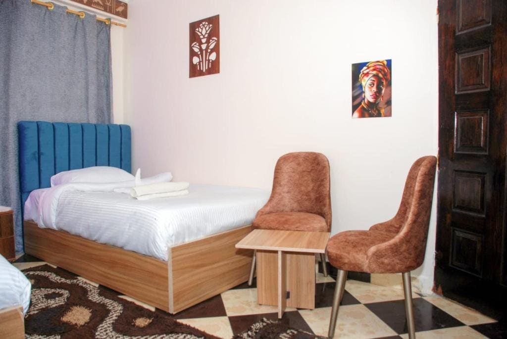 Deluxe Double or Twin Room room - Image 3