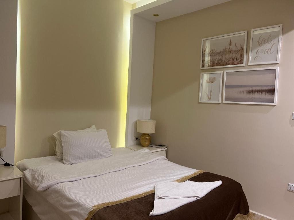 Family Suite with Balcony room - Image 3