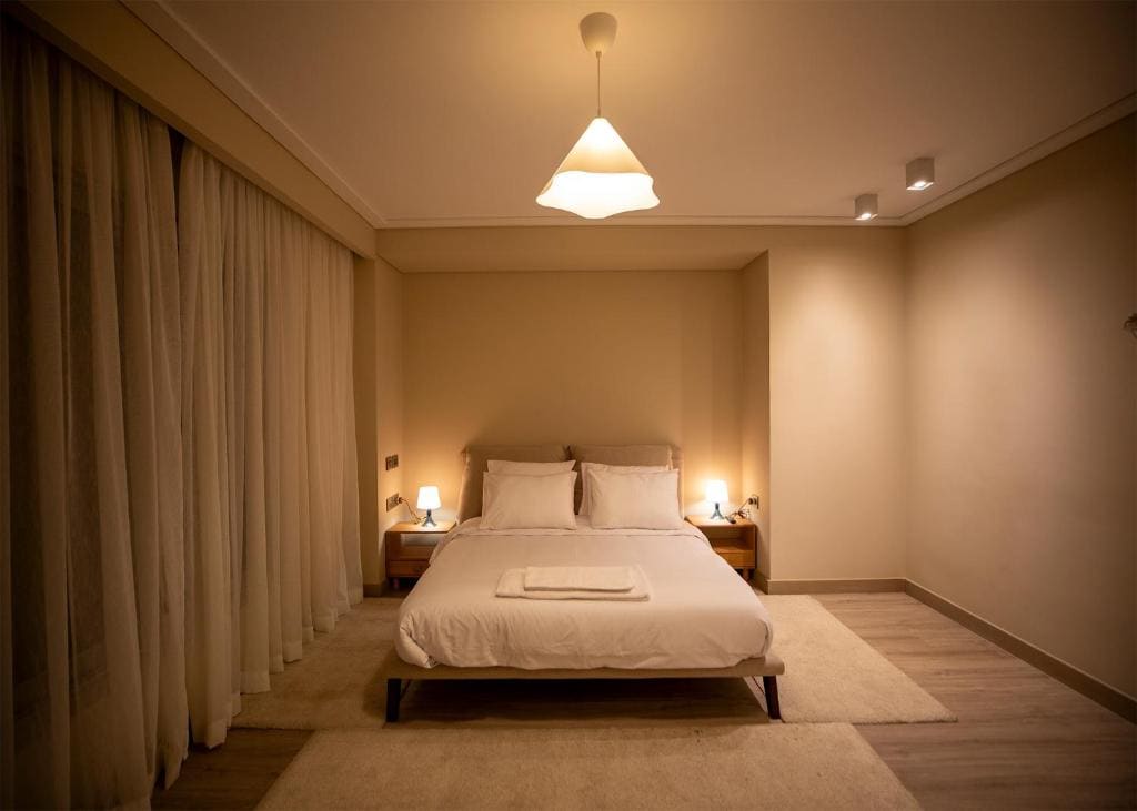 Superior Double or Twin Room room - Image 3