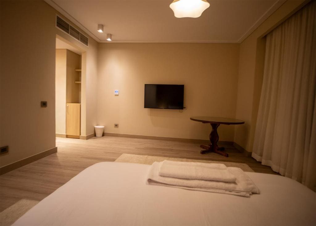 Superior Double or Twin Room room - Image 1