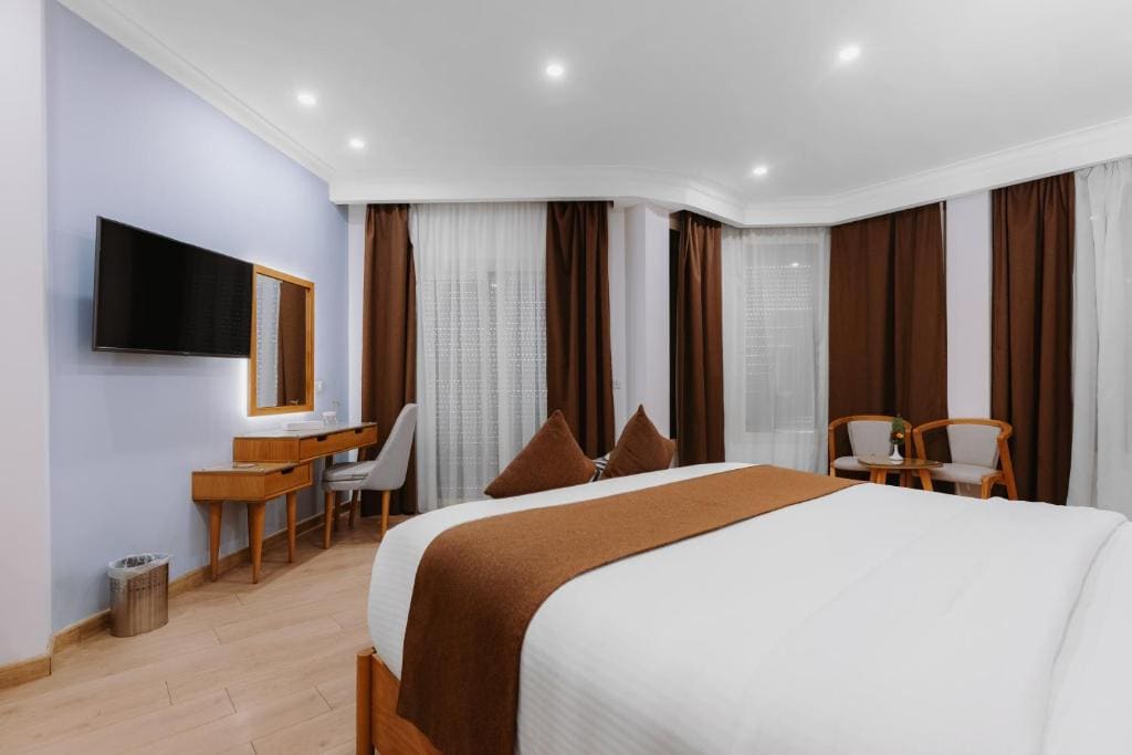 Double Room with Terrace room - Image 3
