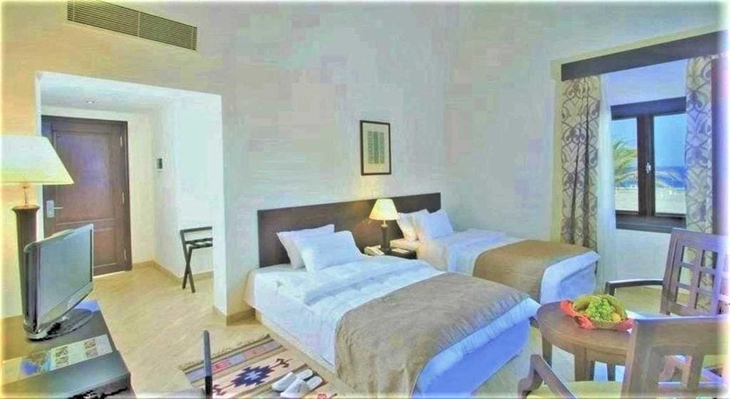 Standard Double or Twin Room room - Image 2