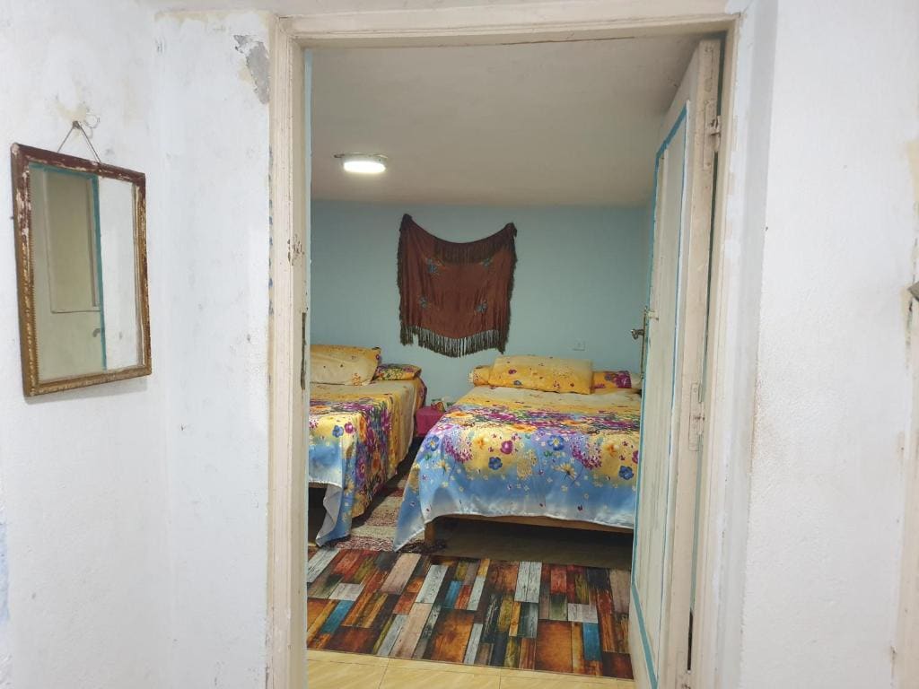 Apartment - Ground Floor room - Image 1
