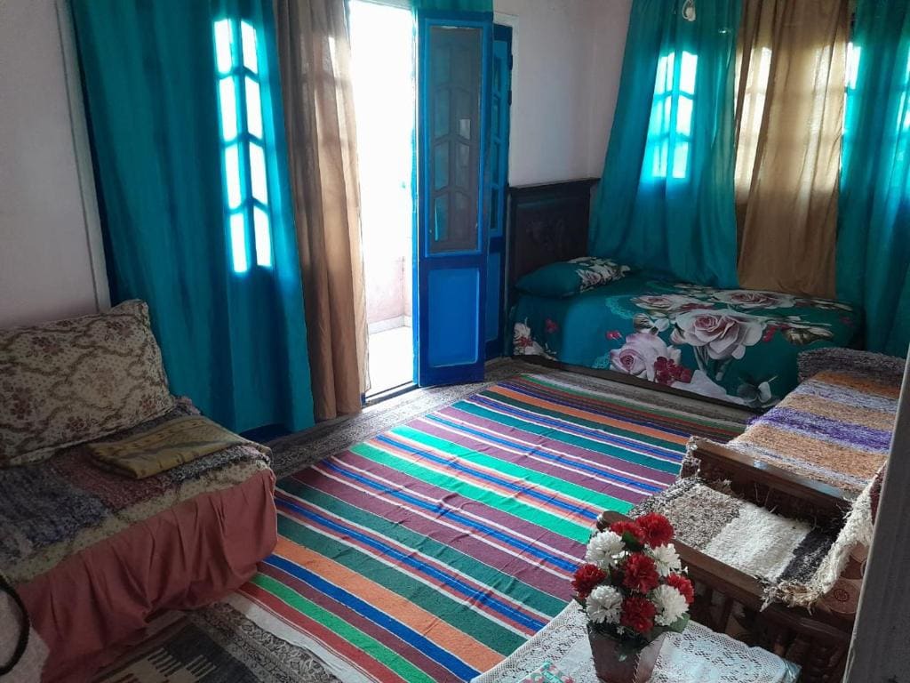 Single Room with Park View room - Image 1