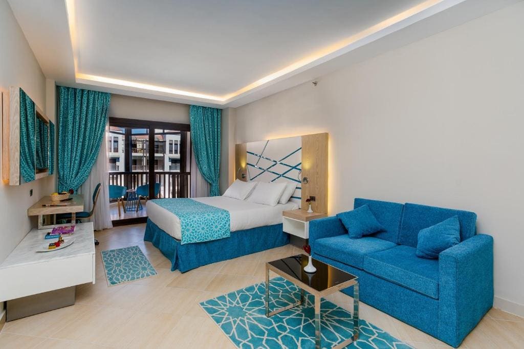 Superior Double Room with Sea Side View room - Image 1
