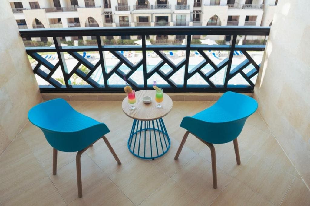Superior Double Room with Sea Side View room - Image 3