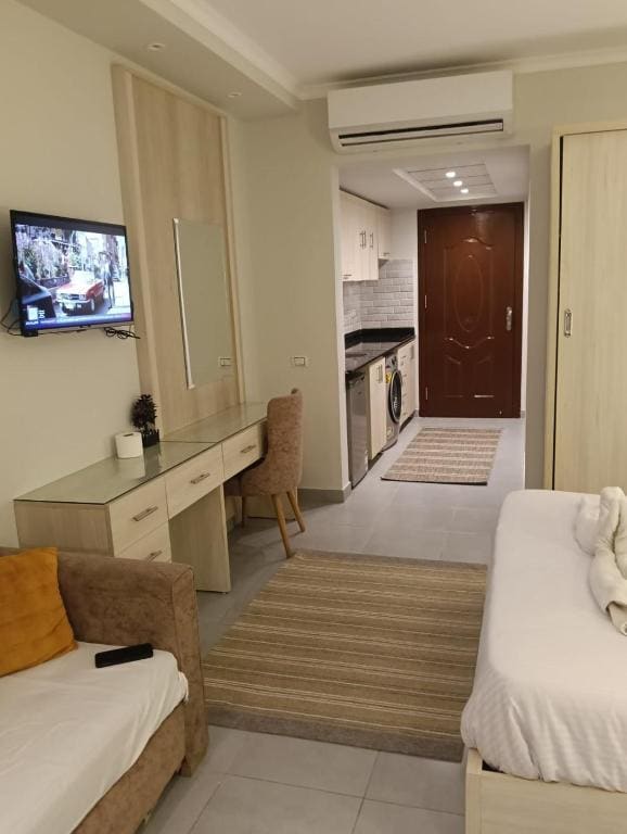 Double Room with Private Bathroom room - Image 1