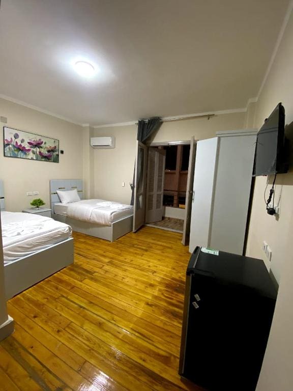 Twin Room room - Image 2