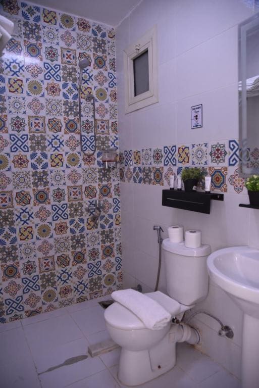 Deluxe Triple Room room - Image 1