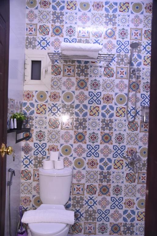 Superior Triple Room room - Image 3