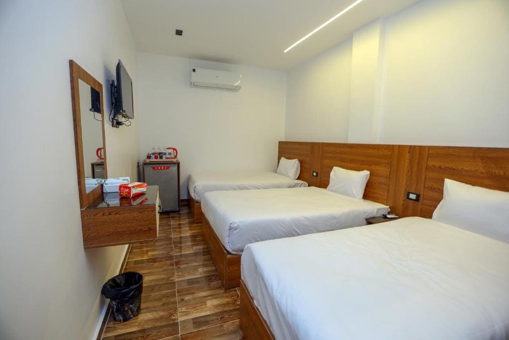 Quadruple Room room - Image 3