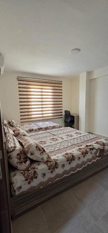 Family Room room - Image 3