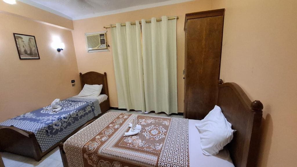 Double or Twin Room room - Image 3