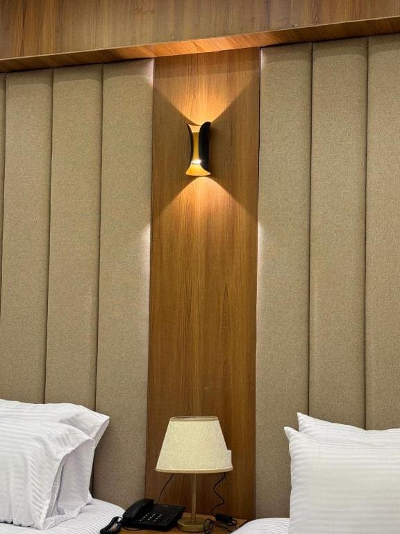 Triple Room with View room - Image 2