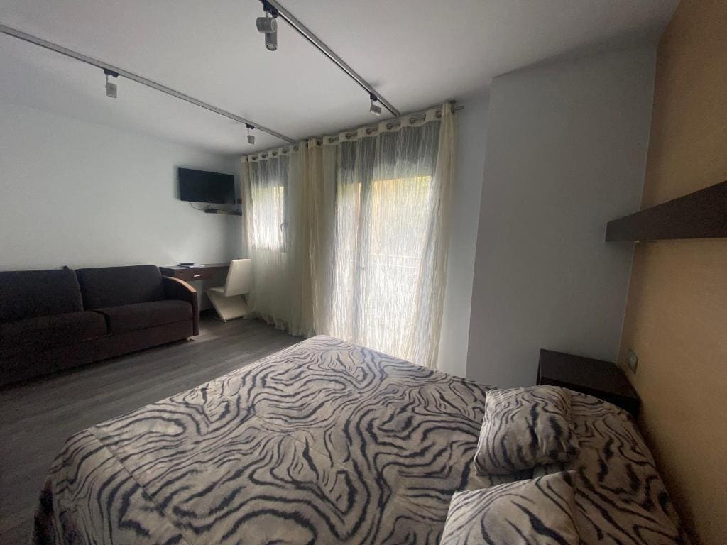 Deluxe Double Room room - Image 3