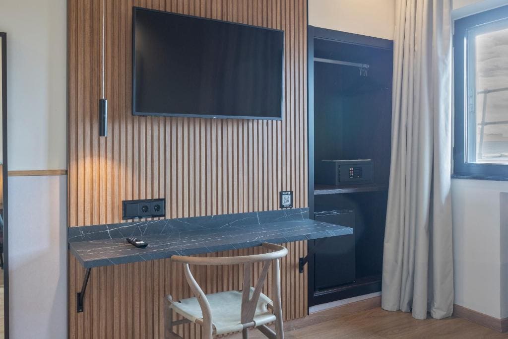 Standard Double Room room - Image 3