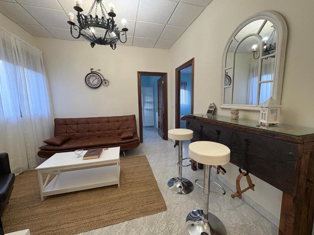 Apartment room - Image 3