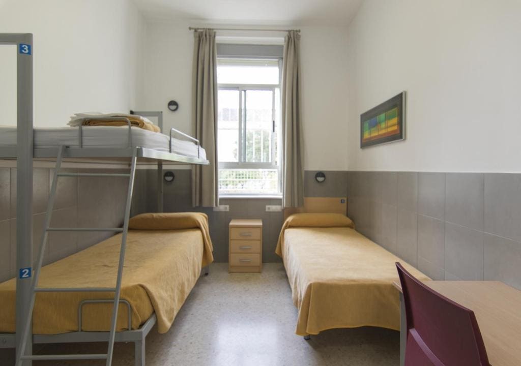 Triple Room with Bathroom room - Image 3