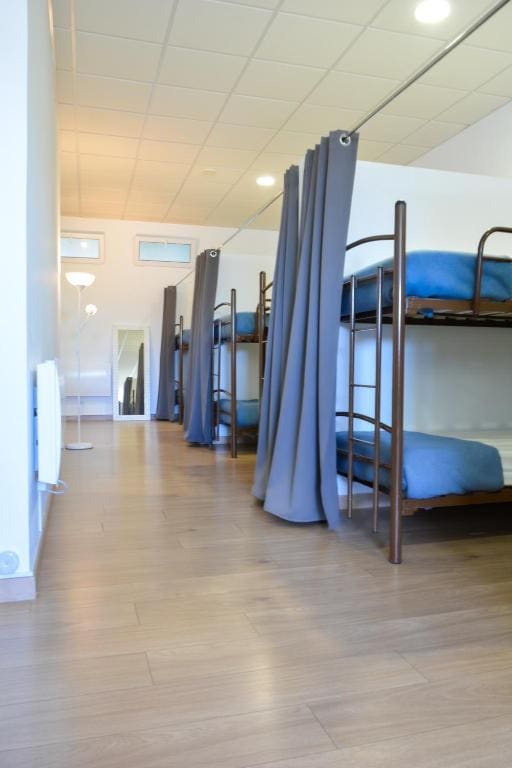Mixed Dormitory Room room - Image 2