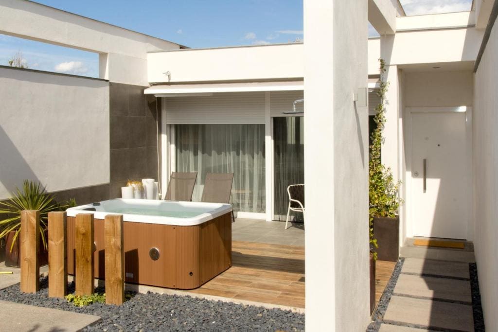 Deluxe Suite room - Image 1