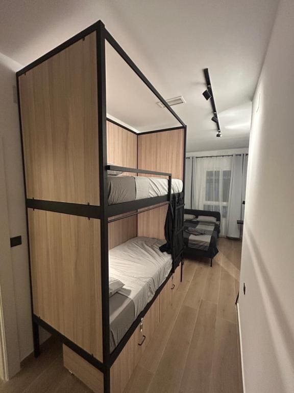 Family Room with Private Bathroom room - Image 2