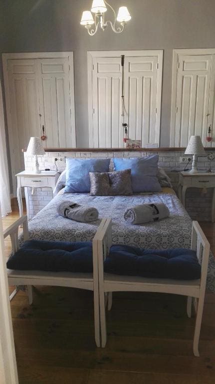 Double Room with Garden View room - Image 3