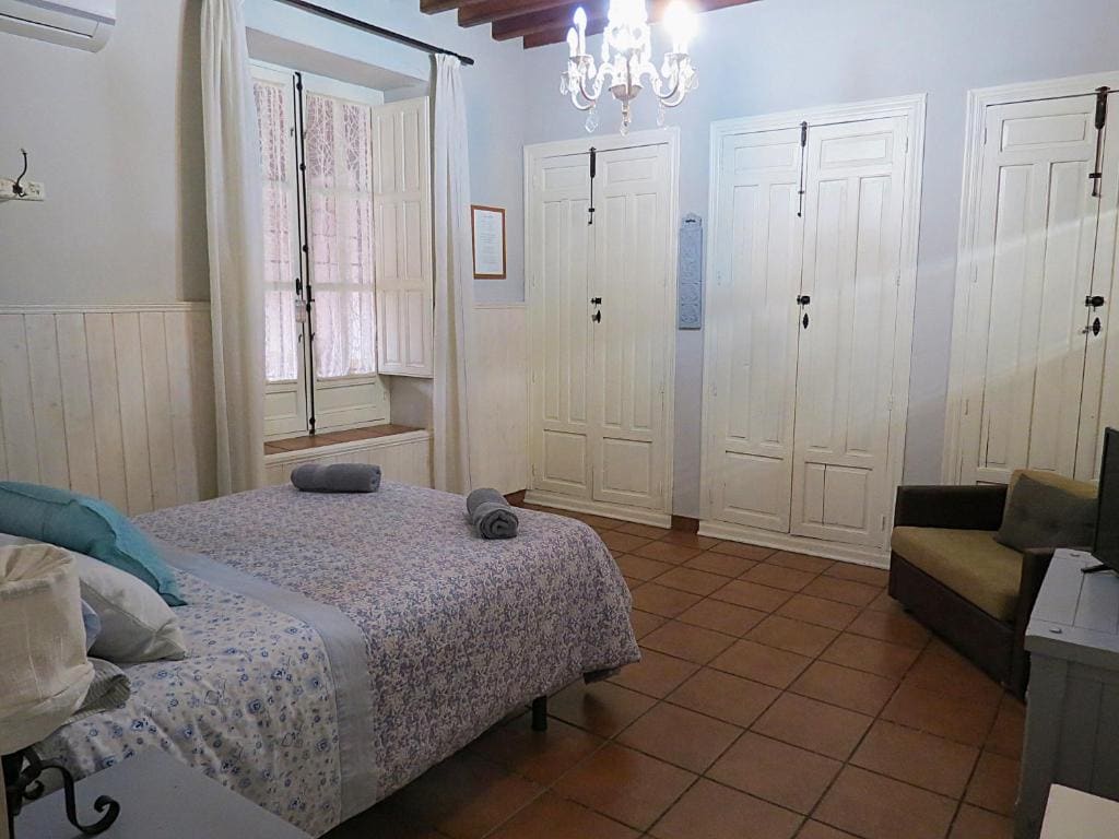Double Room Ground floor room - Image 2