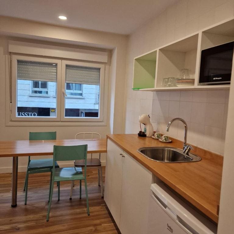 Superior Twin Room with City View room - Image 1