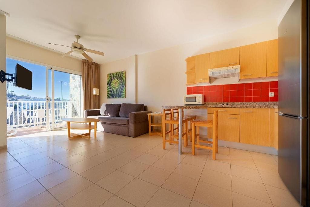 Classic Junior Suite with Terrace room - Image 3