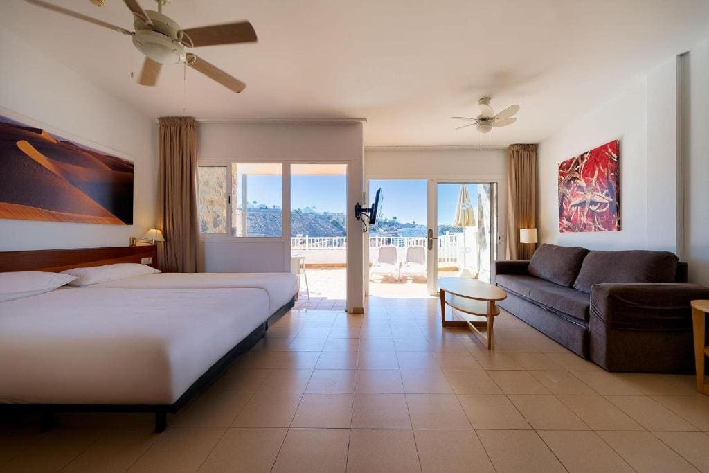 Classic Junior Suite with Terrace room - Image 1