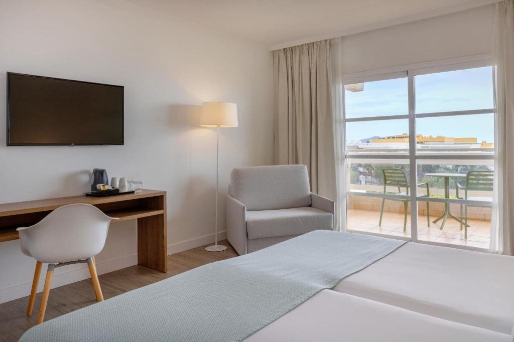 Double Ocean View room - Image 2