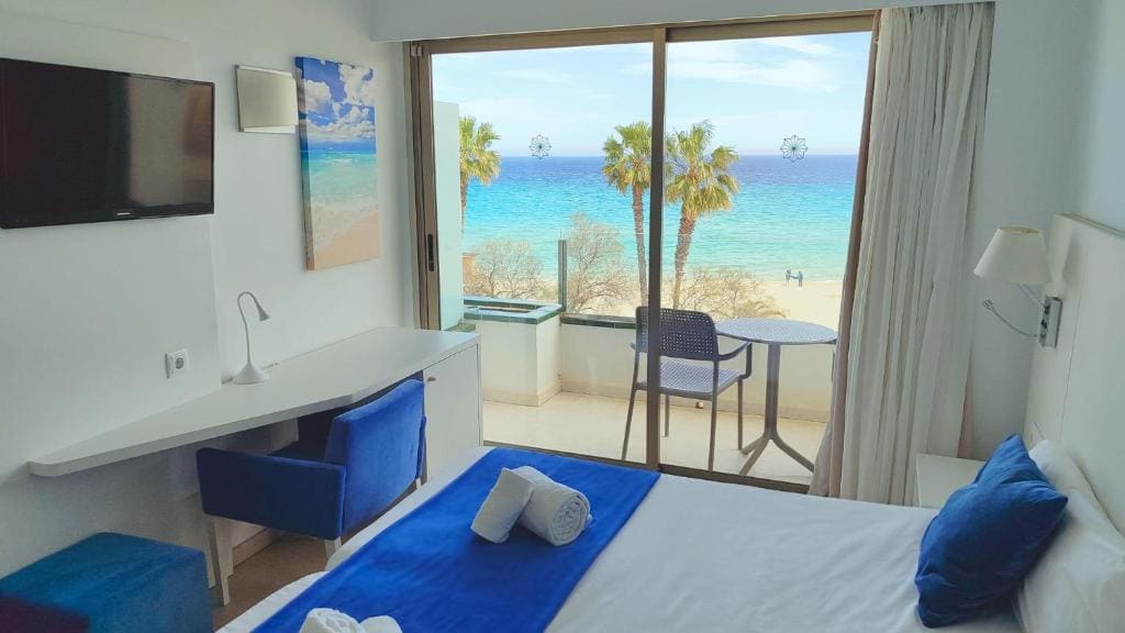 Twin Room with Sea View room - Image 2