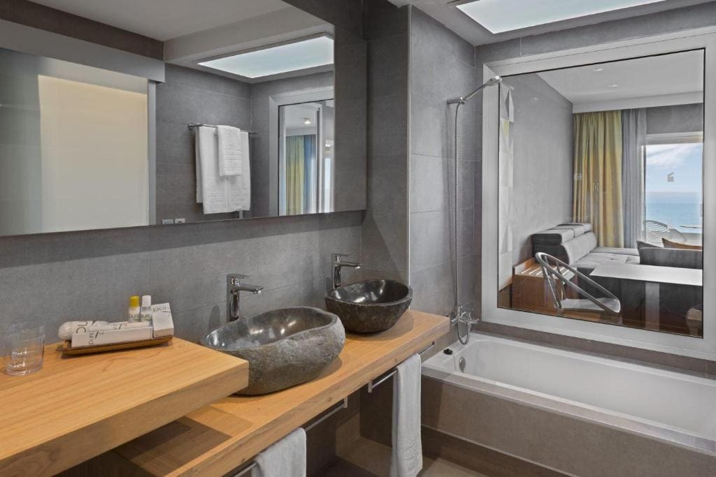 Suite room - Image 3