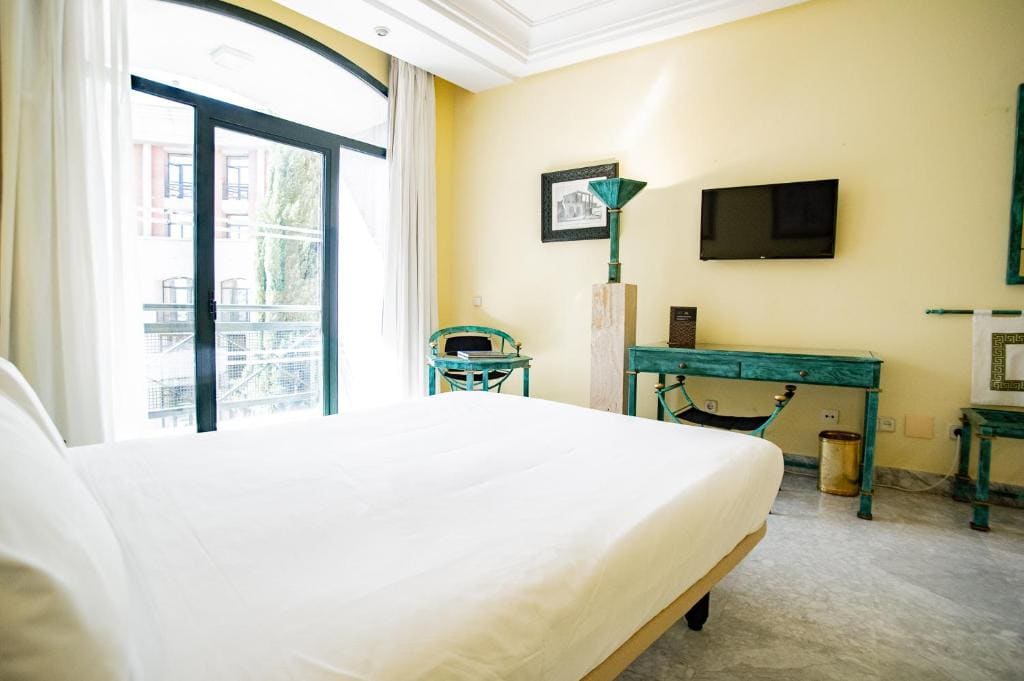 Double Room - Disability Access room - Image 3