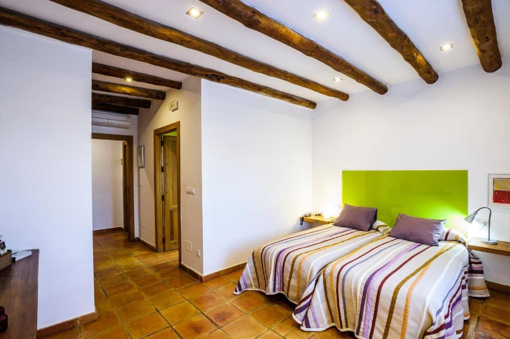 Double or Twin Room room - Image 2