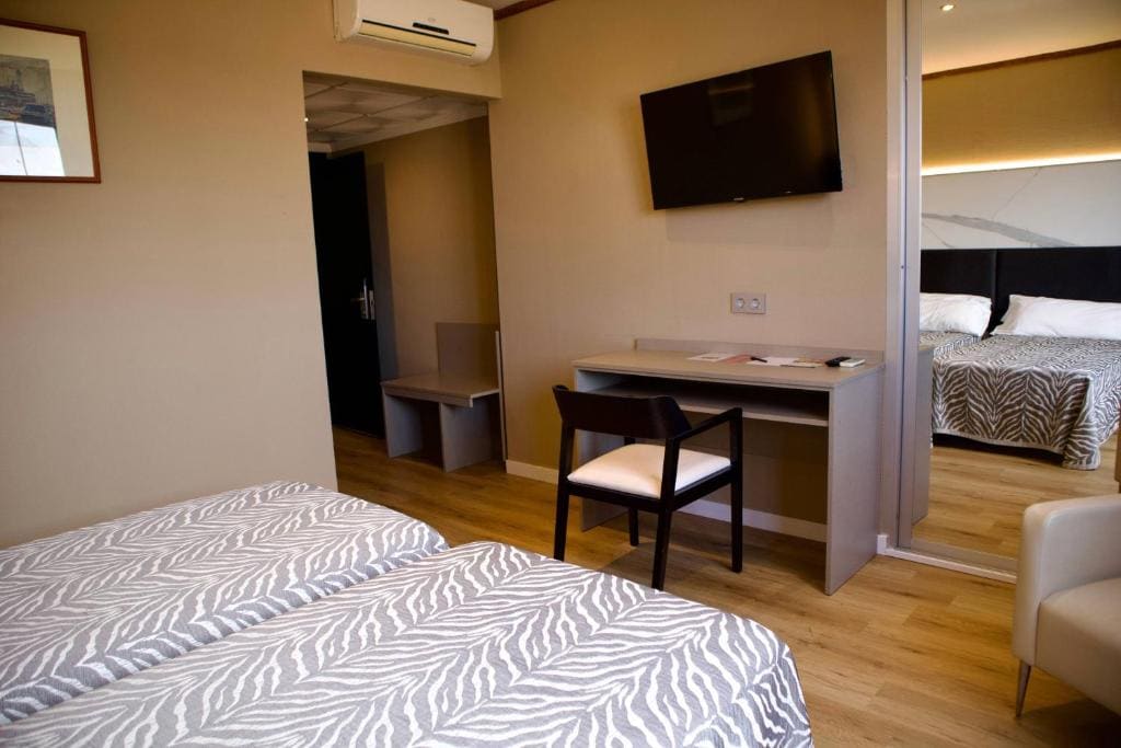 Twin Room room - Image 2
