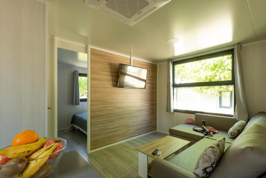 Mobil-home Ensija "Pet friendly" room - Image 1