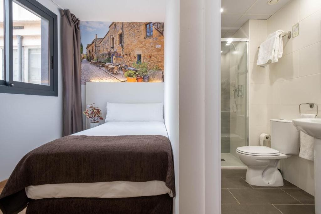 Deluxe Single Room room - Image 3