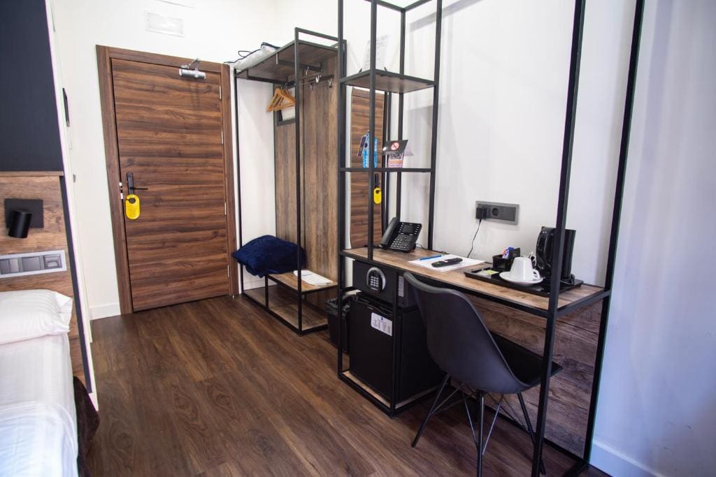 Standard Single Room room - Image 1